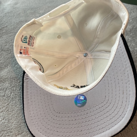 Vintage marlins hat - Picture 3 of 4